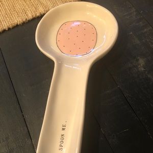 Rae Dunn Spoon Reat